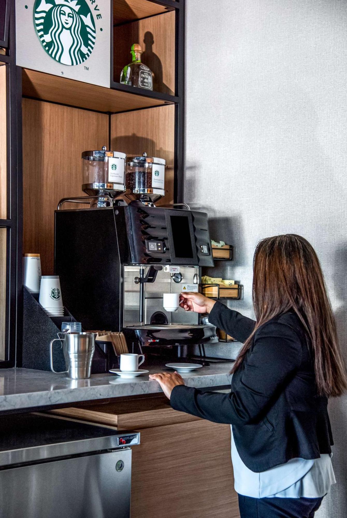 Hyatt Place Newark-Silicon Valley 외부 사진