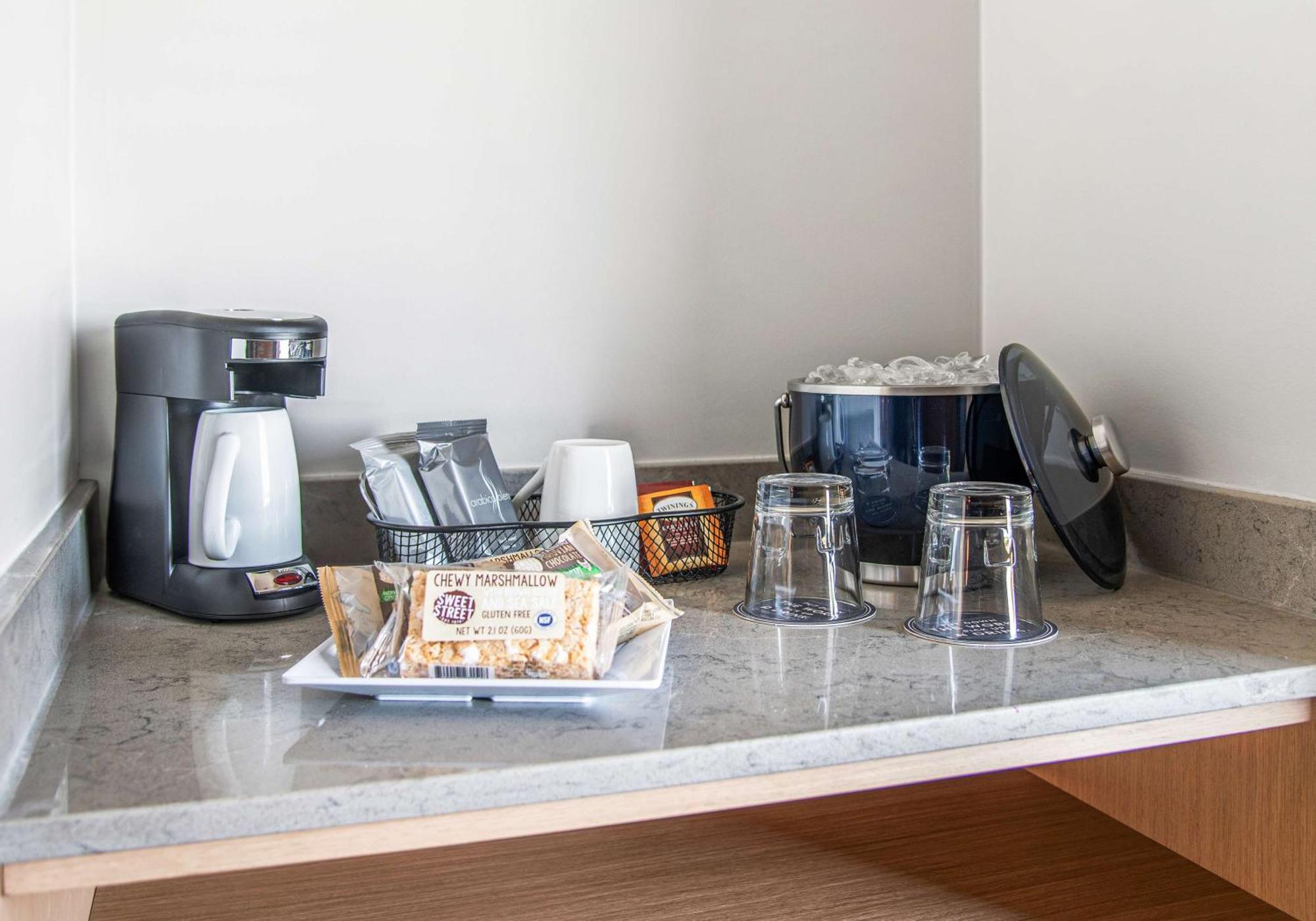 Hyatt Place Newark-Silicon Valley 외부 사진
