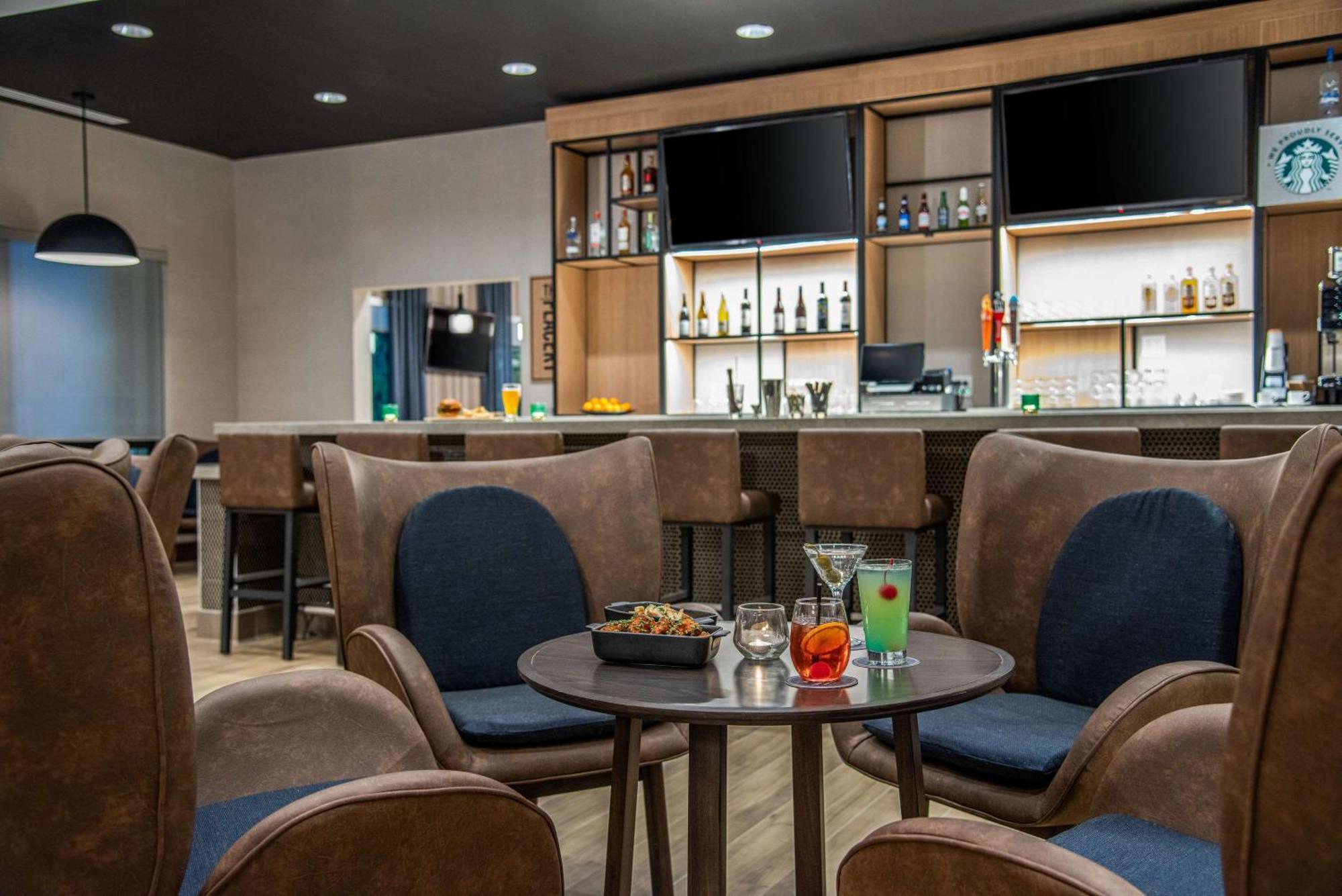 Hyatt Place Newark-Silicon Valley 외부 사진