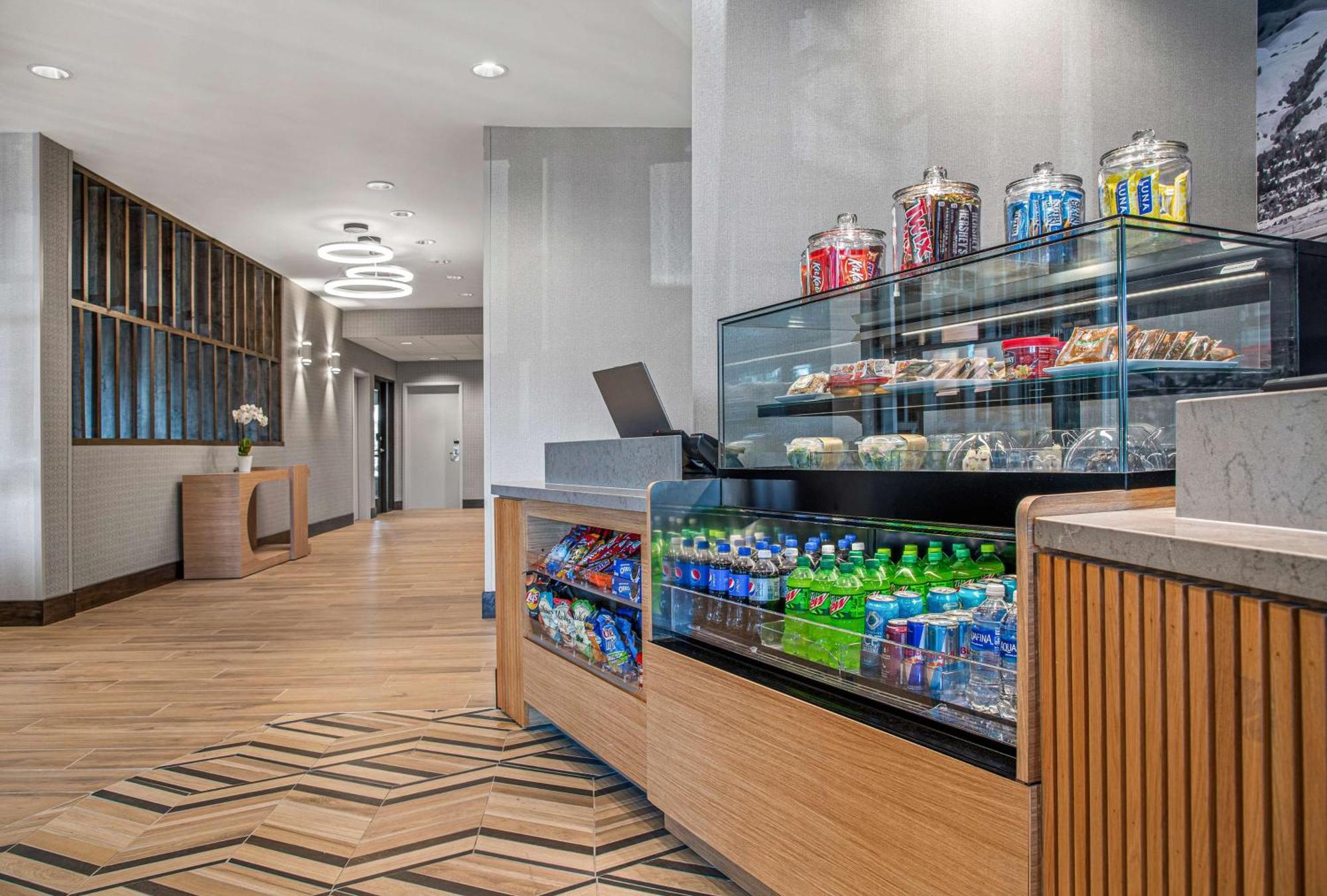 Hyatt Place Newark-Silicon Valley 외부 사진